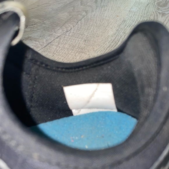 New Balance Running (WOMENS 7) - Picture 8 of 8